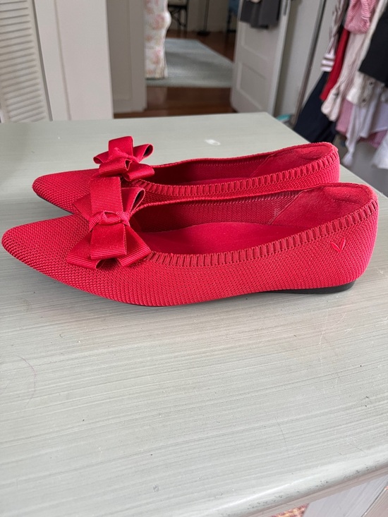 Vivaia Pointed Flats Red W/ Removable Bows Sz 36 - Picture 3 of 6